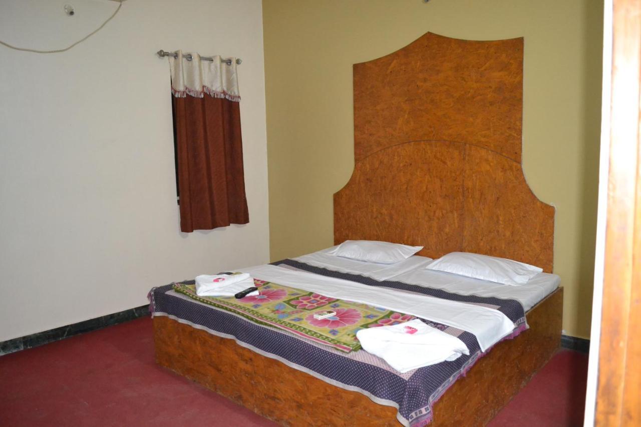 Hotel Maurya Aurangabad  Eksteriør billede